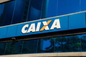 Caixa anuncia lista de cartões com isenção de anuidade vitalícia