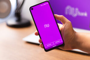 Nubank expande benefícios com programas de cashback: veja as vantagens