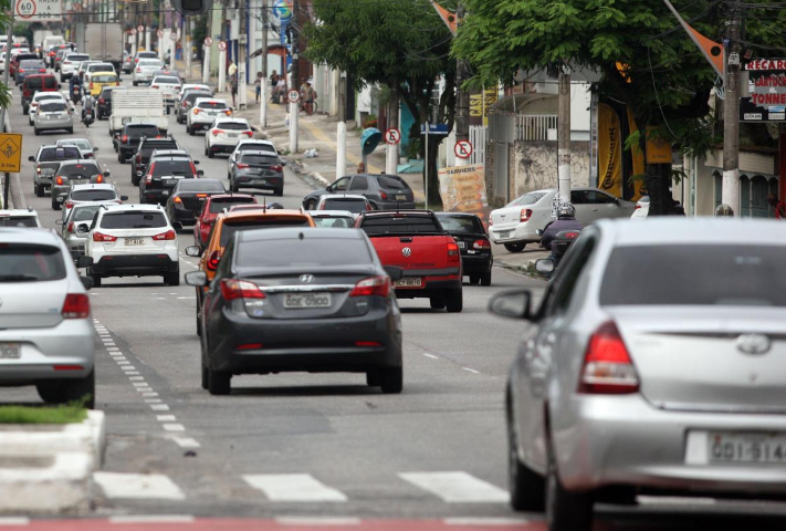 CRLV 2024: Últimos dias para regularização e mutirão online do governo; Veja finais de placa